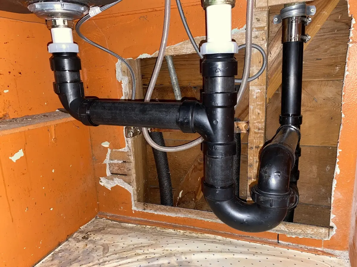 Professional Pipe Bursting equipment and tools on the job in Salisbury